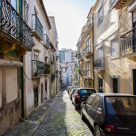 Altido Urban 1-bed Flat With Workspace, Moments From Avenida Da Liberdade * Lisbon