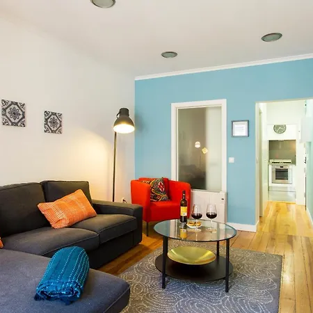 Altido Urban 1-bed Flat With Workspace, Moments From Avenida Da Liberdade *